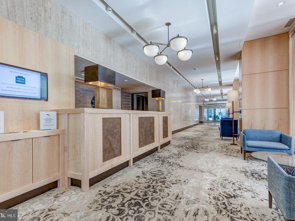 224 W Rittenhouse Square 1003, Philadelphia PA 19103