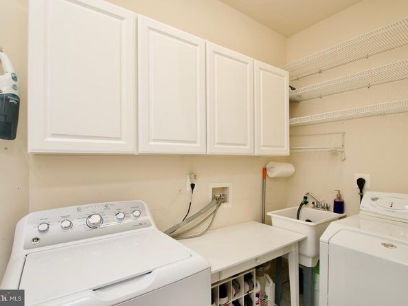 7801 Ridgewood Drive, Annandale VA 22003