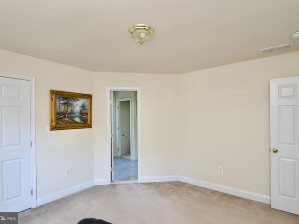 7801 Ridgewood Drive, Annandale VA 22003