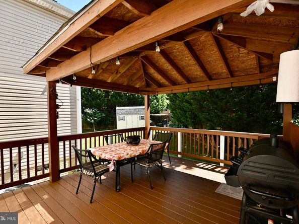 7801 Ridgewood Drive, Annandale VA 22003