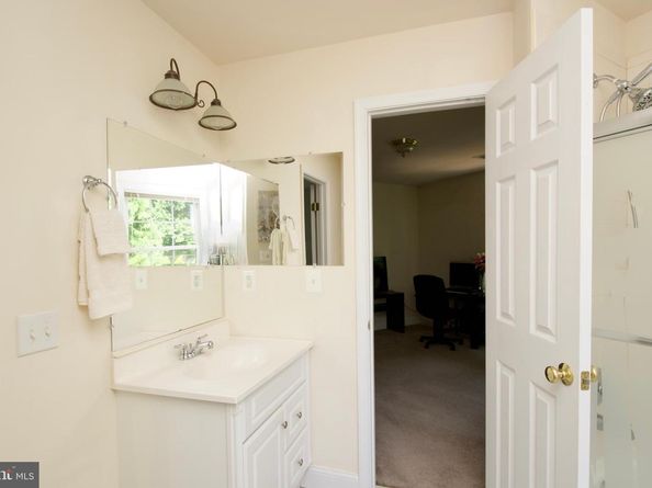 7801 Ridgewood Drive, Annandale VA 22003