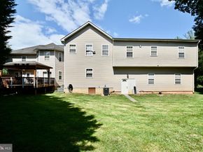 7801 Ridgewood Drive, Annandale VA 22003