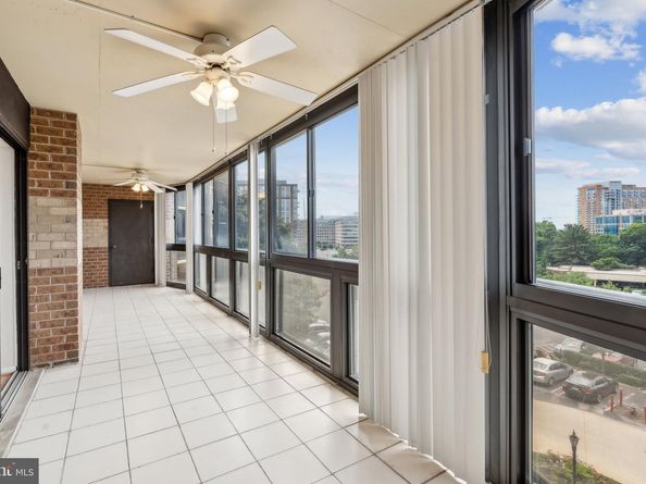 8340 Greensboro Drive 401, Mclean VA 22102