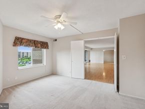 8340 Greensboro Drive 401, Mclean VA 22102
