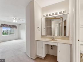 8340 Greensboro Drive 401, Mclean VA 22102