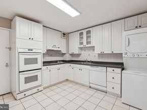8340 Greensboro Drive 401, Mclean VA 22102