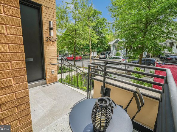 2907 Newark St NW, Washington DC 20008