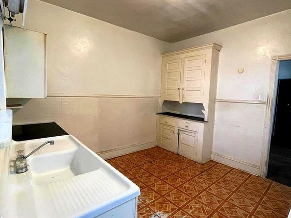 3831 N 19TH Street, Philadelphia PA 19140