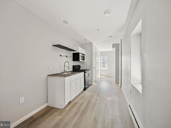 7015 Saybrook Avenue, Philadelphia PA 19142