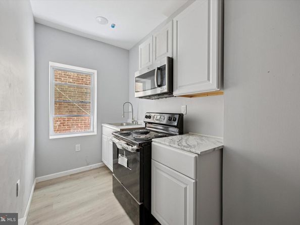 7015 Saybrook Avenue, Philadelphia PA 19142