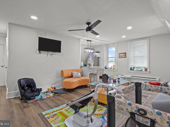 400 E Vernon Road, Philadelphia PA 19119