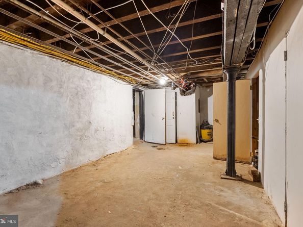 400 E Vernon Road, Philadelphia PA 19119