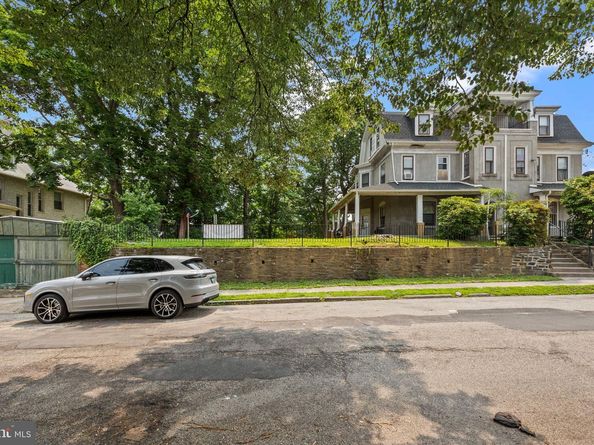 400 E Vernon Road, Philadelphia PA 19119