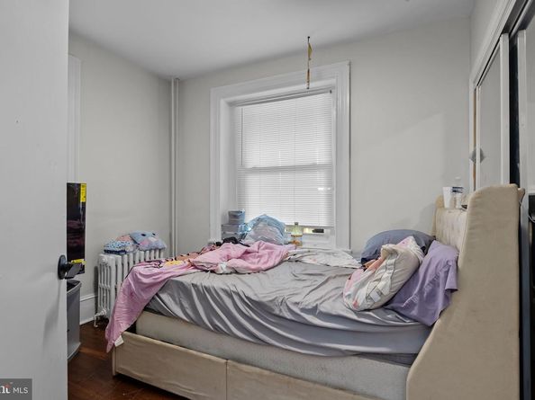 400 E Vernon Road, Philadelphia PA 19119