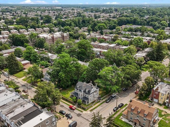 400 E Vernon Road, Philadelphia PA 19119