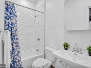 2208 Amber Street, Philadelphia PA 19125