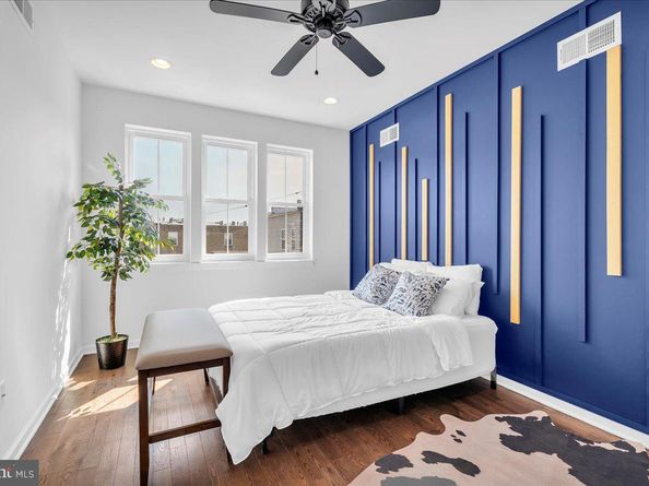 2208 Amber Street, Philadelphia PA 19125