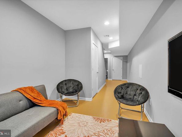 2208 Amber Street, Philadelphia PA 19125