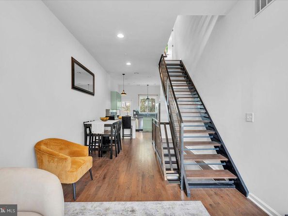 2208 Amber Street, Philadelphia PA 19125