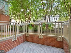 1000 N Randolph Street 102, Arlington VA 22201