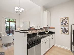 1000 N Randolph Street 102, Arlington VA 22201