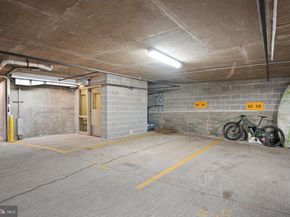 1000 N Randolph Street 102, Arlington VA 22201