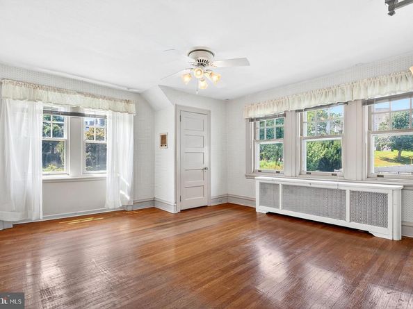 6905 Lincoln Drive, Philadelphia PA 19119