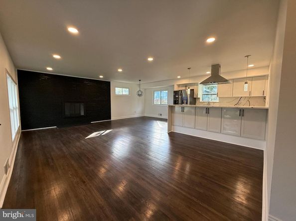 4722 Bristow Drive, Annandale VA 22003