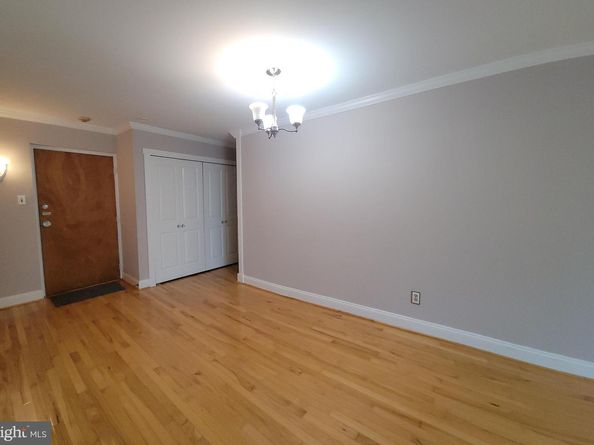 46 Township Line Road 305, Elkins Park PA 19027