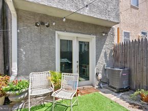 2610 Catharine Street, Philadelphia PA 19146