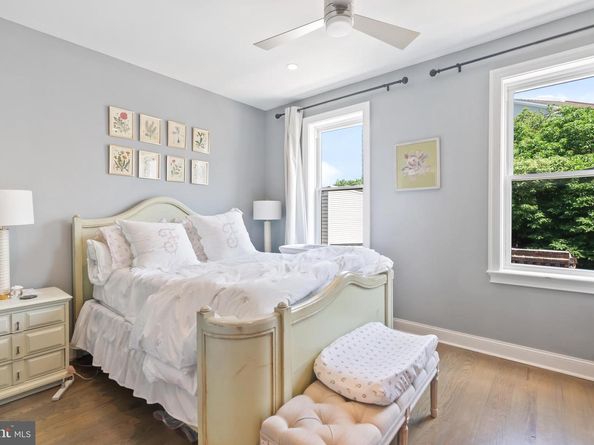2610 Catharine Street, Philadelphia PA 19146