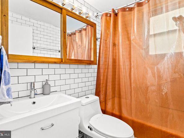 3025 Ontario Road NW 207, Washington DC 20009