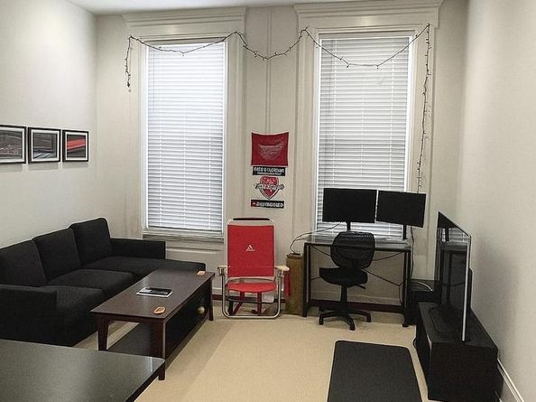 1732 Mount Vernon Street, Philadelphia PA 19130