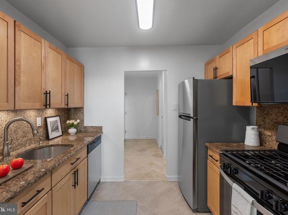 240 M Street SW E715, Washington DC 20024