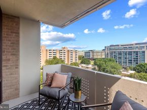 240 M Street SW E715, Washington DC 20024