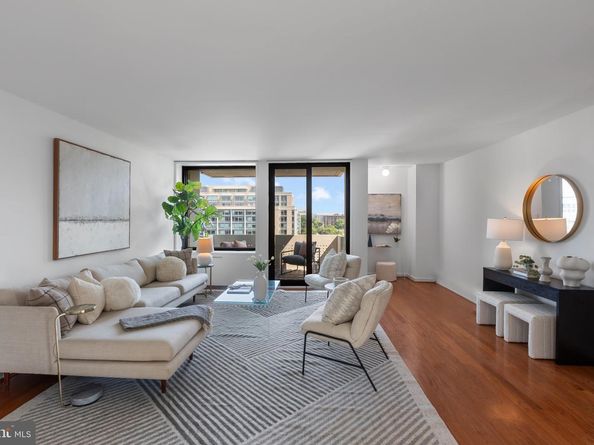 240 M Street SW E715, Washington DC 20024