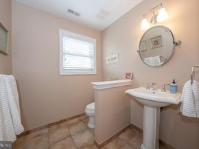 1717 Martins Lane, Gladwyne PA 19035