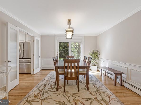 8205 Dunsinane Court, Mclean VA 22102