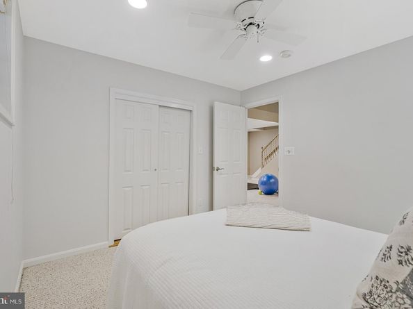 8205 Dunsinane Court, Mclean VA 22102