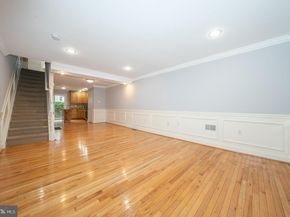 2406 Catharine Street, Philadelphia PA 19146