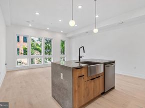 1338 N Franklin Street, Philadelphia PA 19122