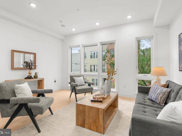 1338 N Franklin Street, Philadelphia PA 19122