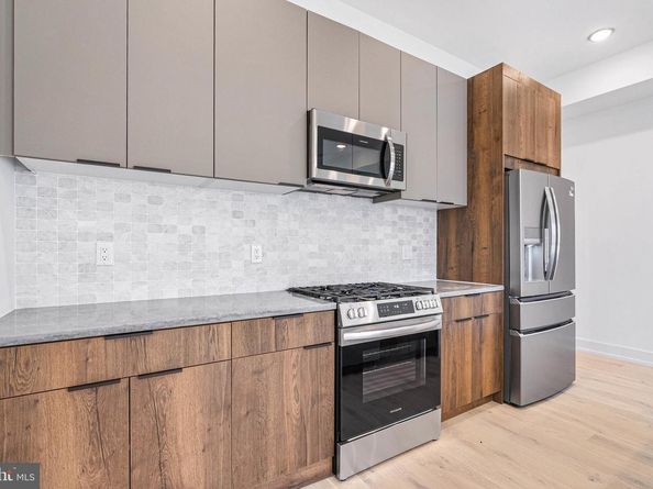 1338 N Franklin Street, Philadelphia PA 19122