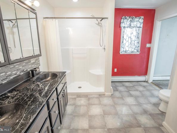 214 Crooked Lane, King Of Prussia PA 19406