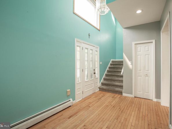 214 Crooked Lane, King Of Prussia PA 19406