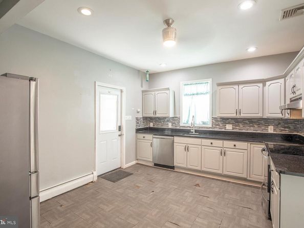 214 Crooked Lane, King Of Prussia PA 19406