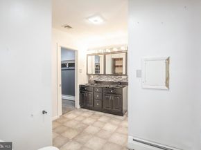 214 Crooked Lane, King Of Prussia PA 19406