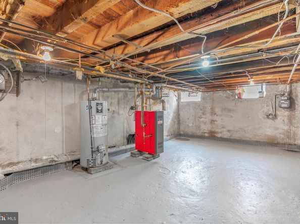 159 W Palmer Street, Philadelphia PA 19122