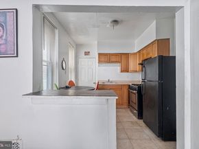2425 N Bouvier Street, Philadelphia PA 19132