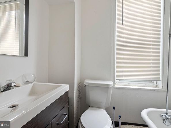 2425 N Bouvier Street, Philadelphia PA 19132